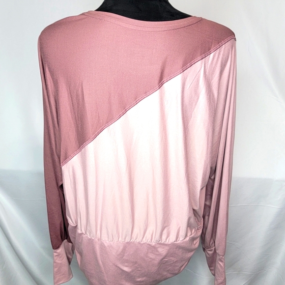 Tahari Sport Pink top with Waist Ruching Size 1X - Picture 4 of 5